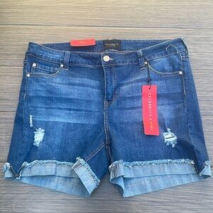 Distressed Denim Shorts Size 18
